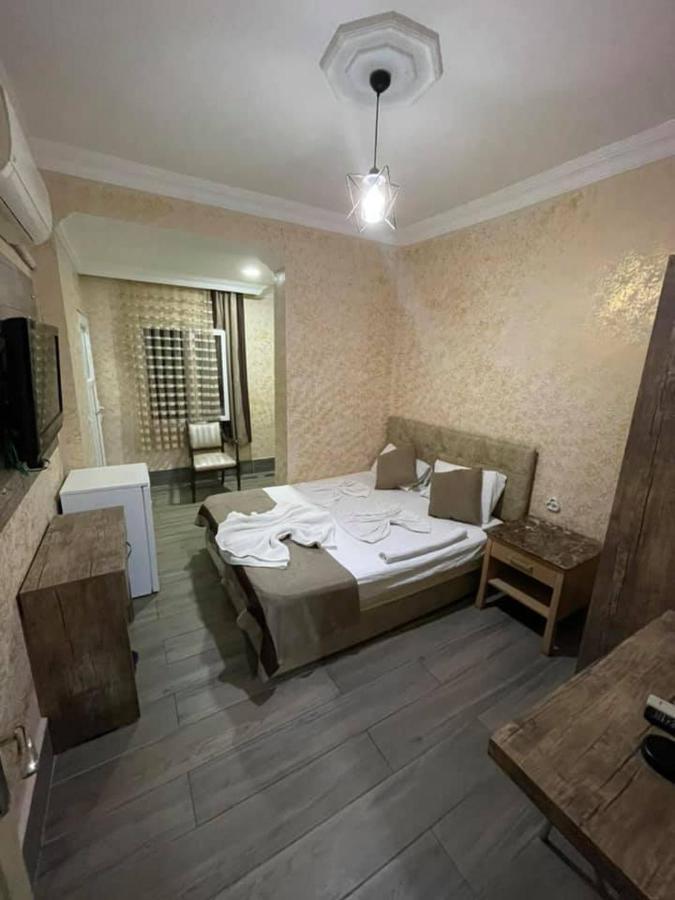 אנטליה Ozgur Hotel Isiklar מראה חיצוני תמונה
